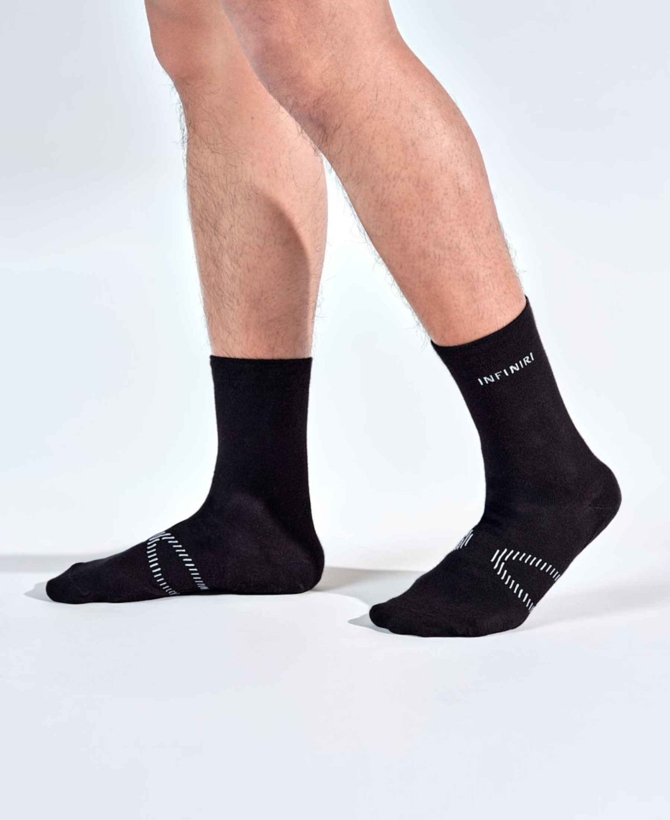 INFINIRI COMFORT Health Socks - Men / Black