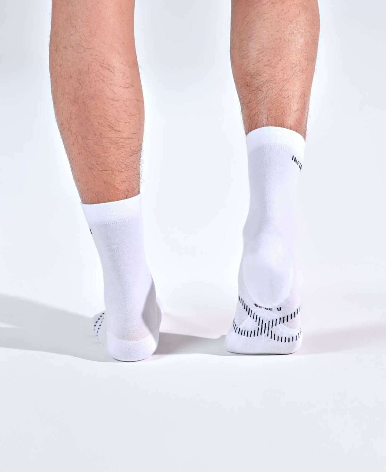 INFINIRI COMFORT Health Socks - Men / White